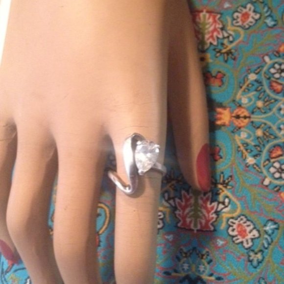 Pear Cut CZ 925 Silver Ring - Picture 6 of 12